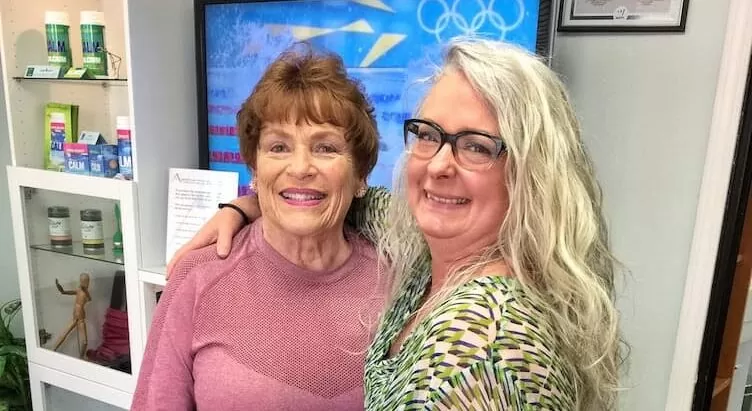 O7vGWUgVU5-fern-clemens-2