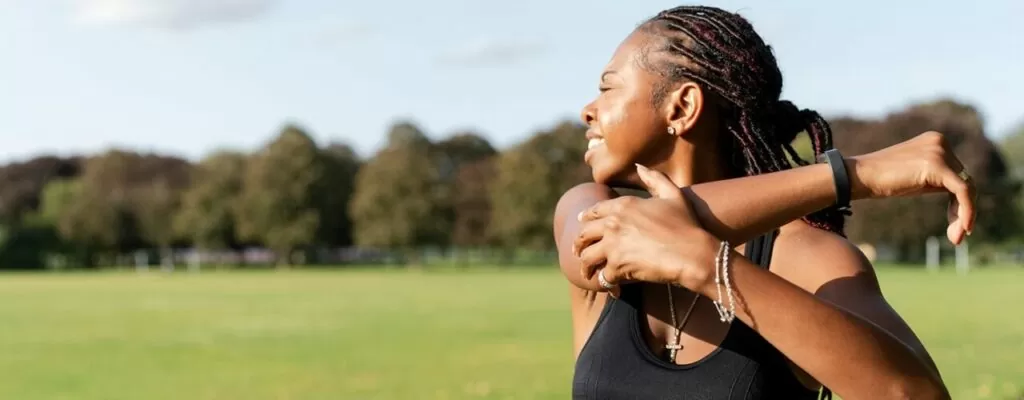 Staying_Active_With_Chronic_Pain_Adaptive_Physical_Therapy_Strategies_and_Lifestyle_Tips