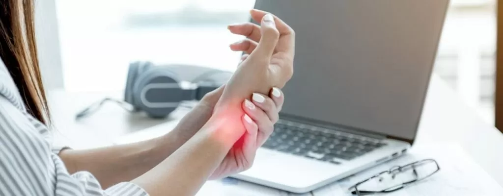 Understanding_Work-Related_Overuse_Injuries_Treatment_and_Rehabilitation